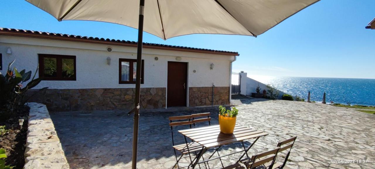 A Guaira, Fantastico Apartamento Al Borde Del Mar Oia Exterior foto